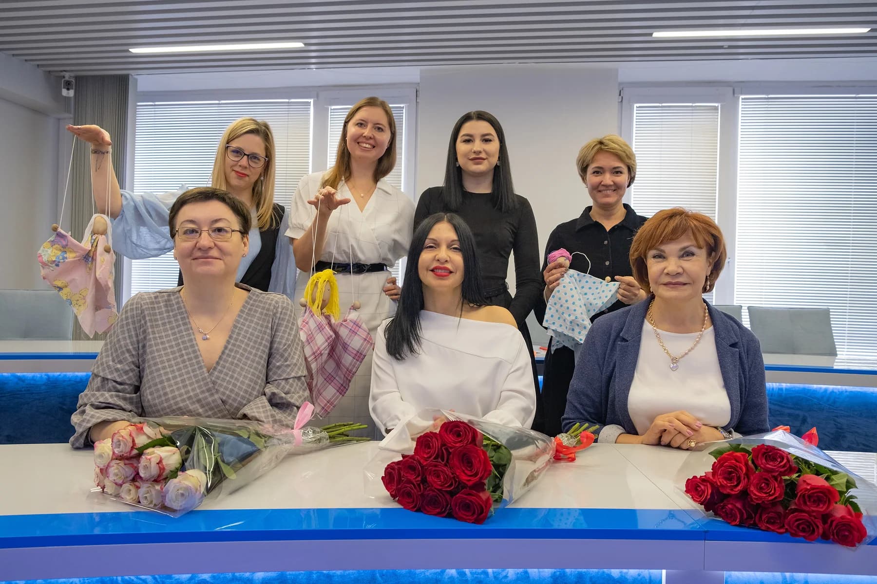Выпускницы программы на вручении